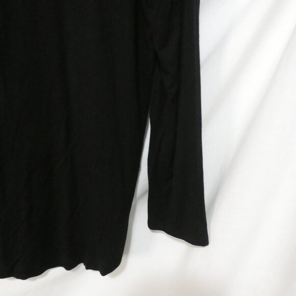 ADDITION ELLE | 1X | Classic Black Long Sleeve Pullover V-Neck Top - Picture 14 of 14